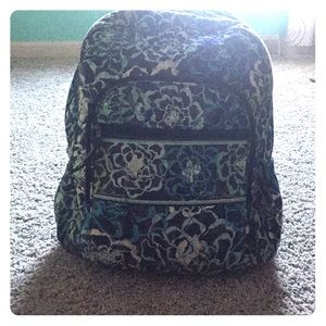 I’m selling a Vera Bradley backpack